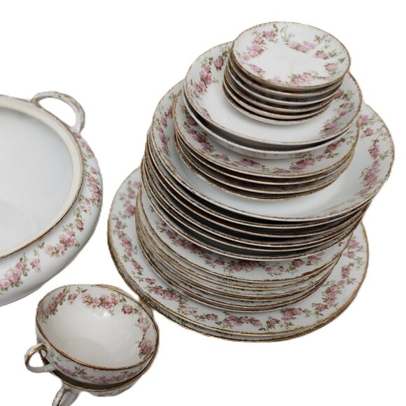 Antique CH Field Haviland Limoges GDA France Butter 4 Pat Dish Schleiger 195G - Picture 7 of 7